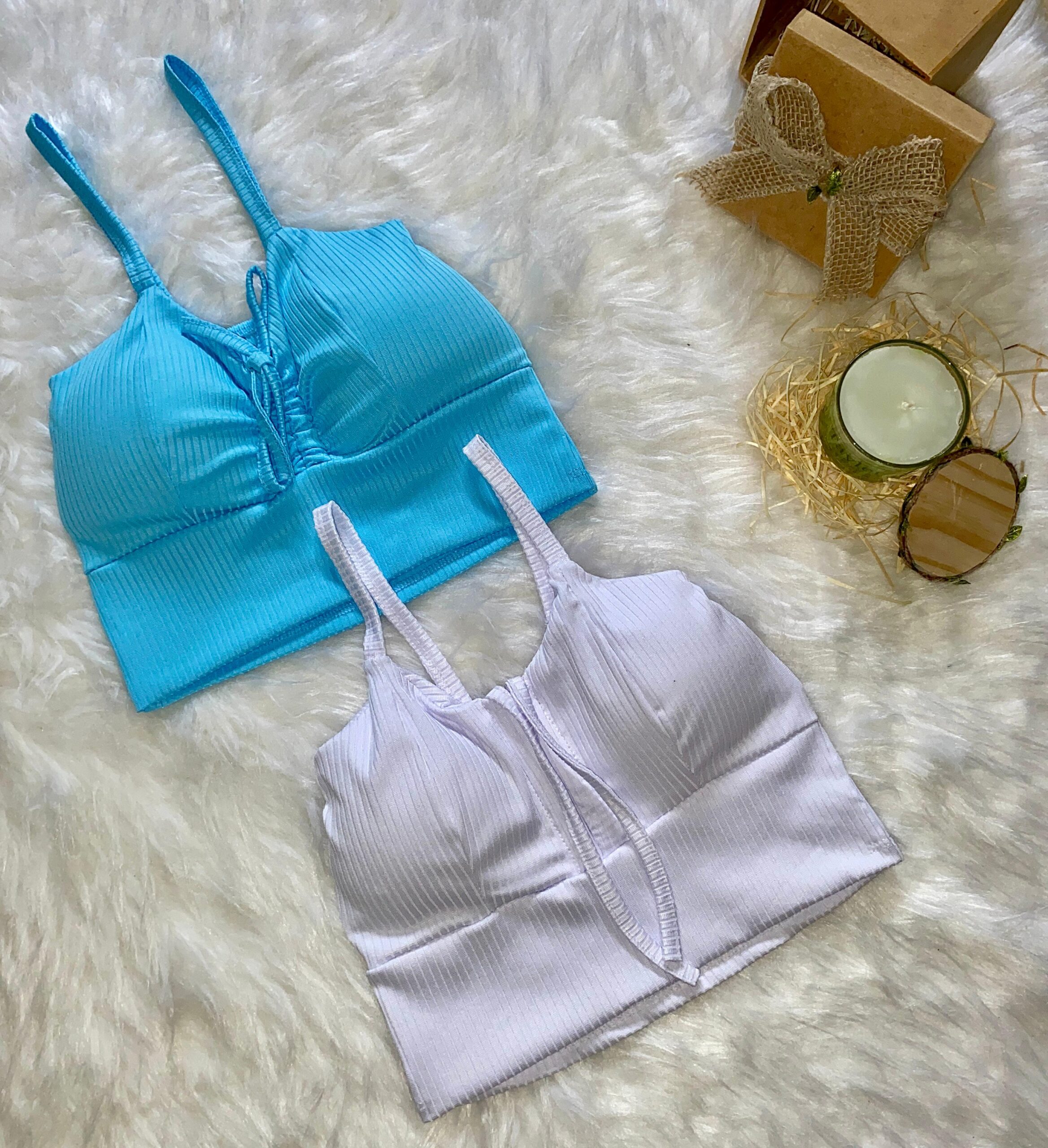 Kit 2 Cropped com Bojo – Branco e Azul